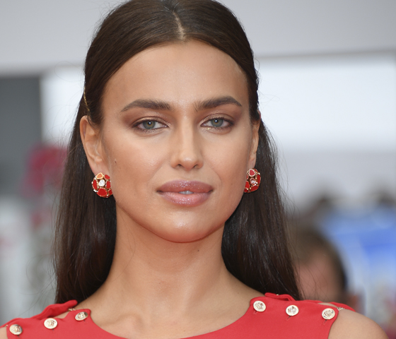 Ирина Шейк