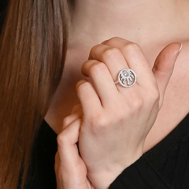 Солнечный круг: серьги и кольца Chopard Happy Diamonds