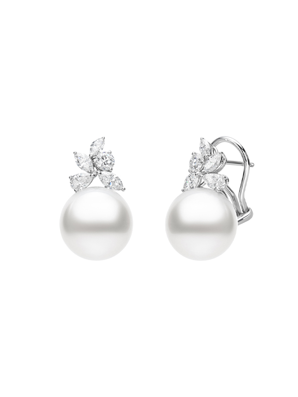 Серьги Mikimoto Classic из белого золота с бриллиантами и жемчугом