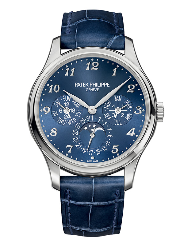 Часы Patek Philippe Perpetual Calendar в 39 мм корпусе из белого золота с функцией вечного календаря