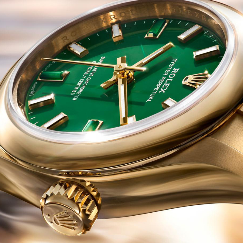 Часы Rolex Oyster Perpetual из золота Everose с циферблатом в оттенке Green Stone
