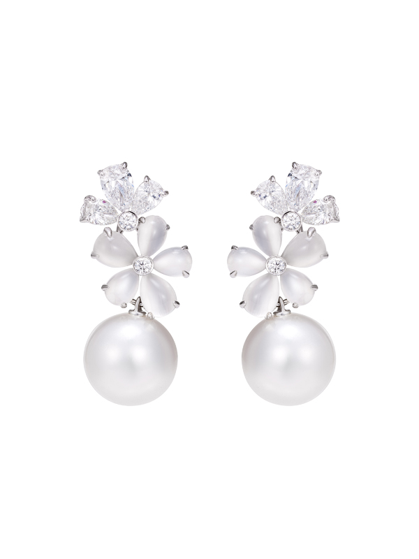 Серьги Mercury Flower из белого золота с бриллиантами, жемчугом и лунным камнем