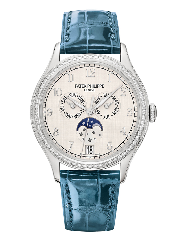 Часы Patek Philippe Complications Annual Calendar в корпусе из белого золота с бриллиантами 