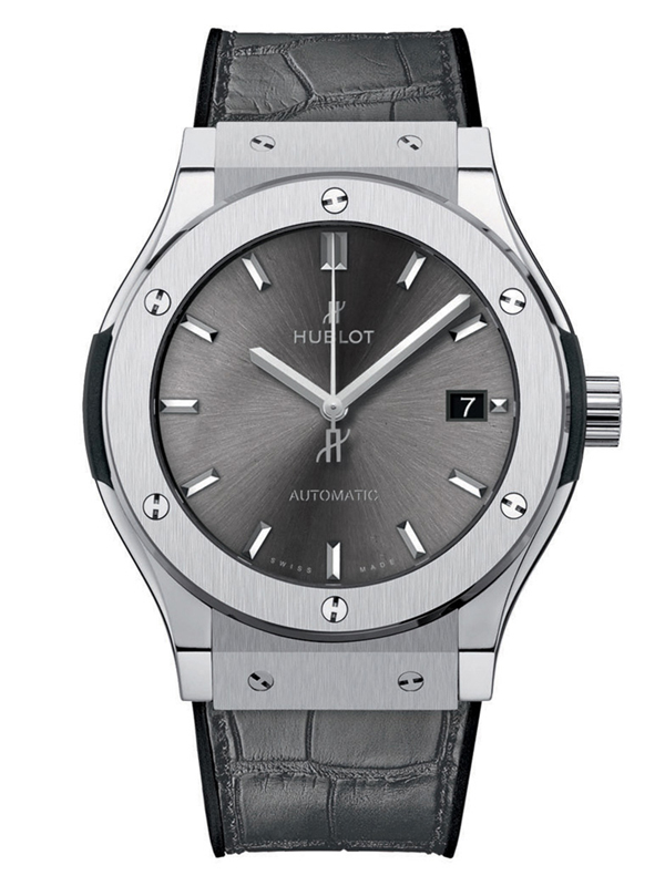 Часы Hublot Classic Fusion из титана с указателем даты