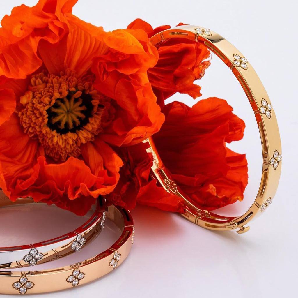 Самые весенние браслеты на Mercury.ru