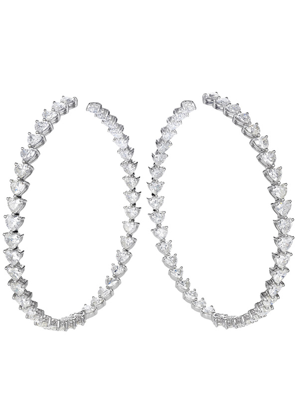 Серьги Chopard High Jewellery из белого золота с бриллиантами огранки сердце