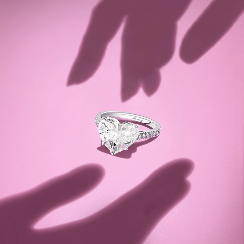 Как бриллиант стал символом любви