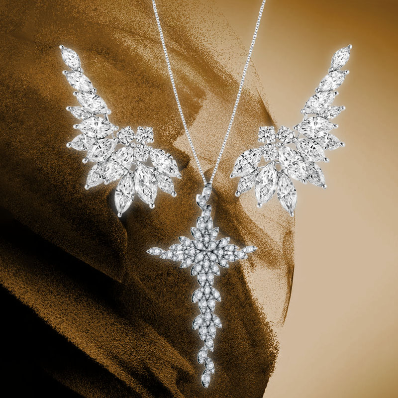 Серьги Messika Diamond Feathers и кулон Pasquale Bruni Ghirlanda из белого золота с бриллиантами