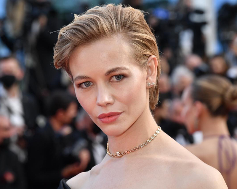 Светлана Устинова в колье Messika by Kate Moss и серьгах My Twin, все Messika (2021г.)