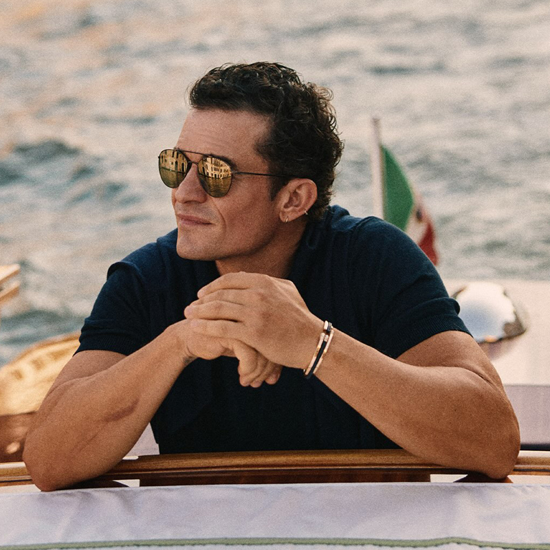 Орландо Блум в браслетах Pasquale Bruni Accendimi
