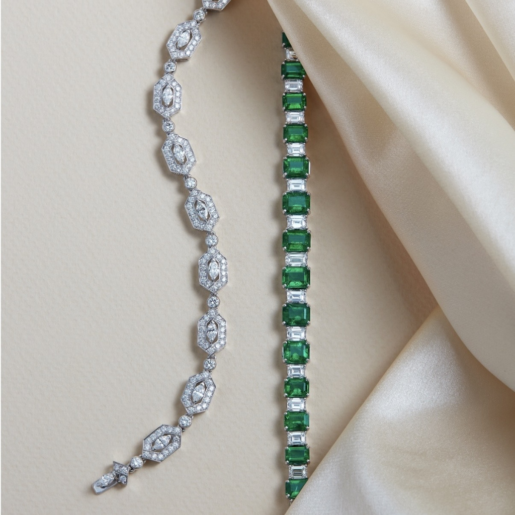 Браслеты Mercury Classic и Color из белого золота с бриллиантами и изумрудами