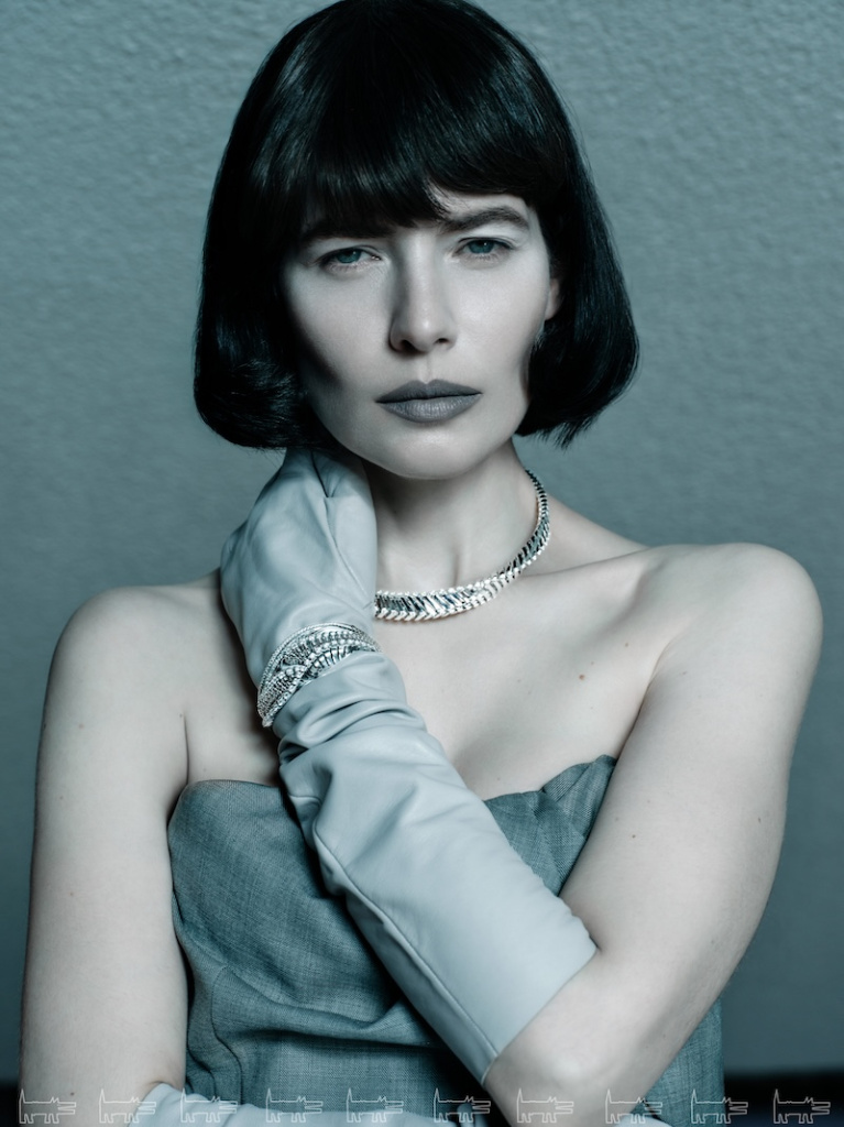 В колье и браслете Soffio, браслете Bubbles Mini-me, все FerriFirenze