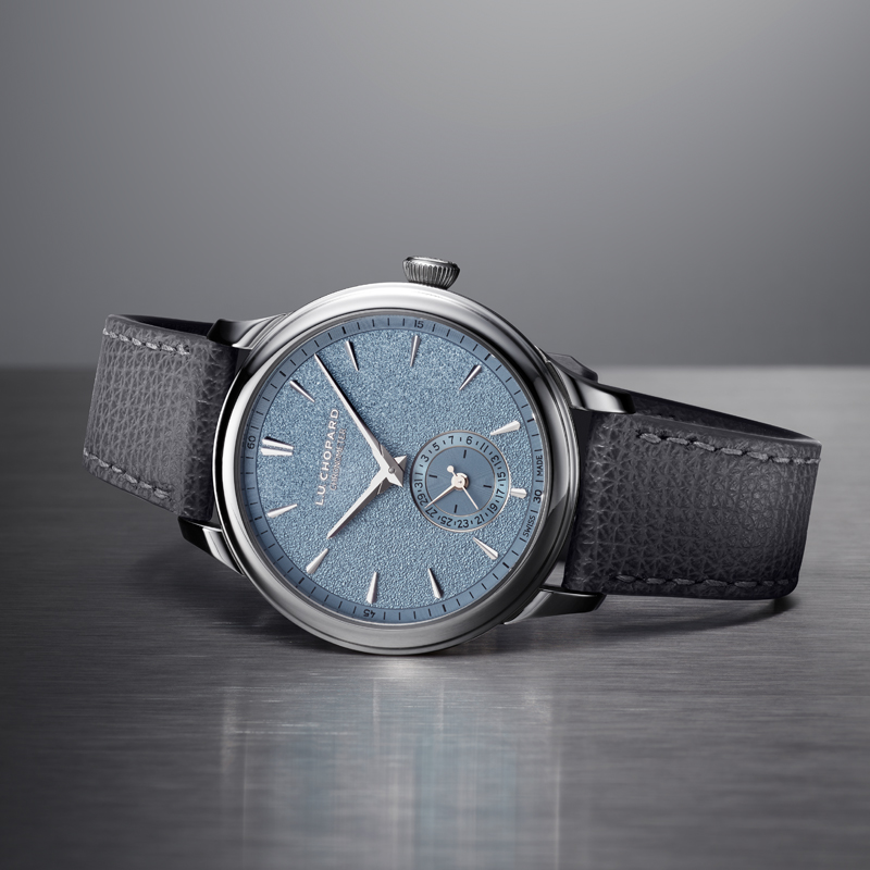 Часы Chopard L.U.C Quattro Mark IV в 39 мм корусе из платины с указателем даты