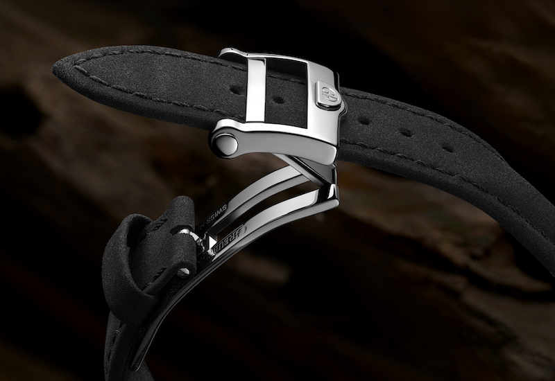 Plant Based Straps - Buckle_4267_High Res.jpg