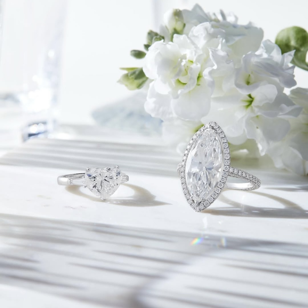 Кольца Mercury Classic из белого золота с бриллиантами