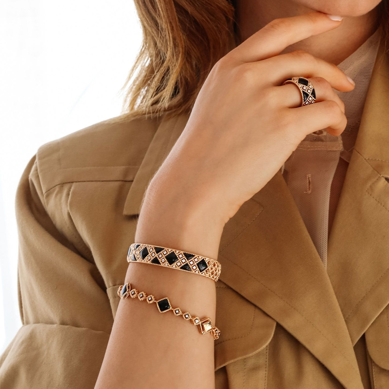 Кольцо и браслеты Roberto Coin Palazzo Ducale из розового золота с бриллиантами и жадеитами