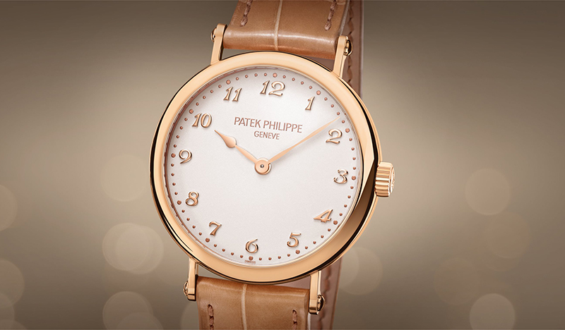 Часы Patek Philippe Calatrava в 34.6 мм корпусе из розового золота