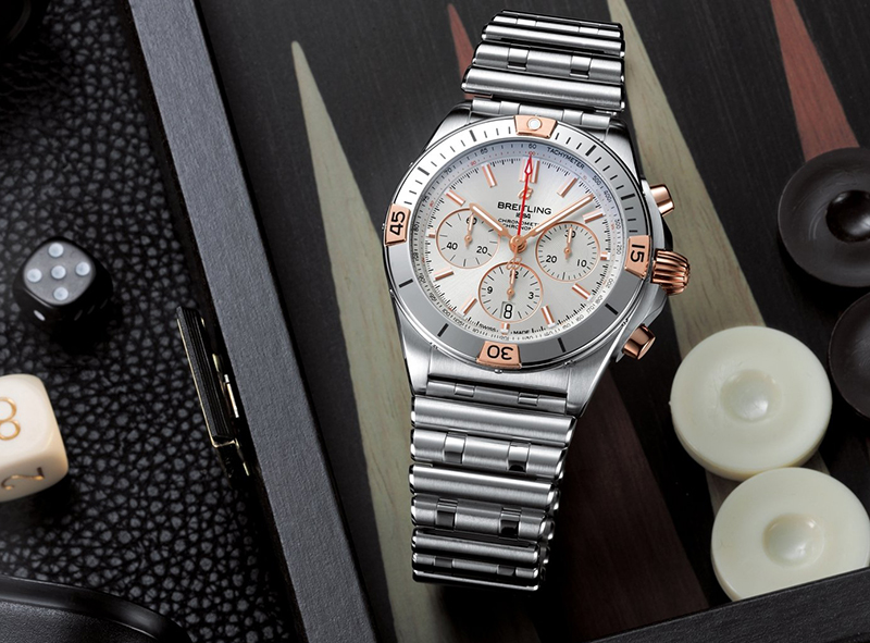 Часы Breitling Chronomat в 42 мм корпусе из стали и розового золота с фронографом и индикатором даты