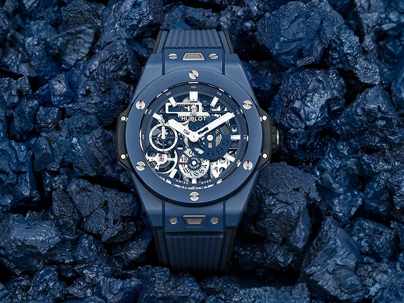 Часы Hublot Big Bang MECA-10 Ceramic Blue в 45 мм корпусе из синей керамики
