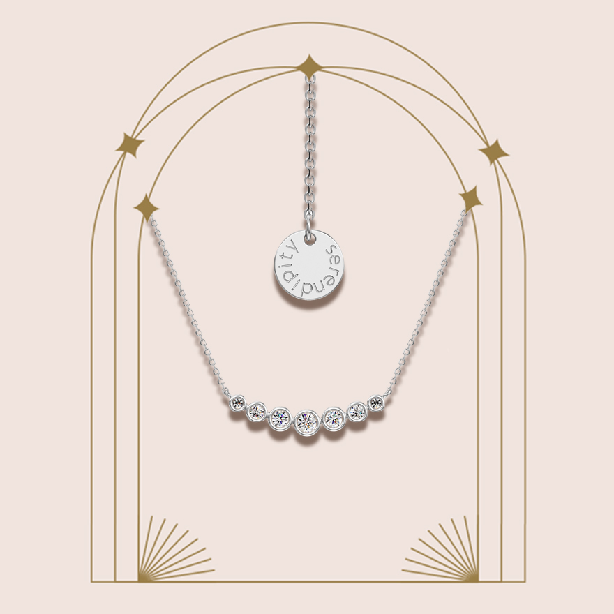 Колье Serendipity Frame из белого золота с бриллиантами