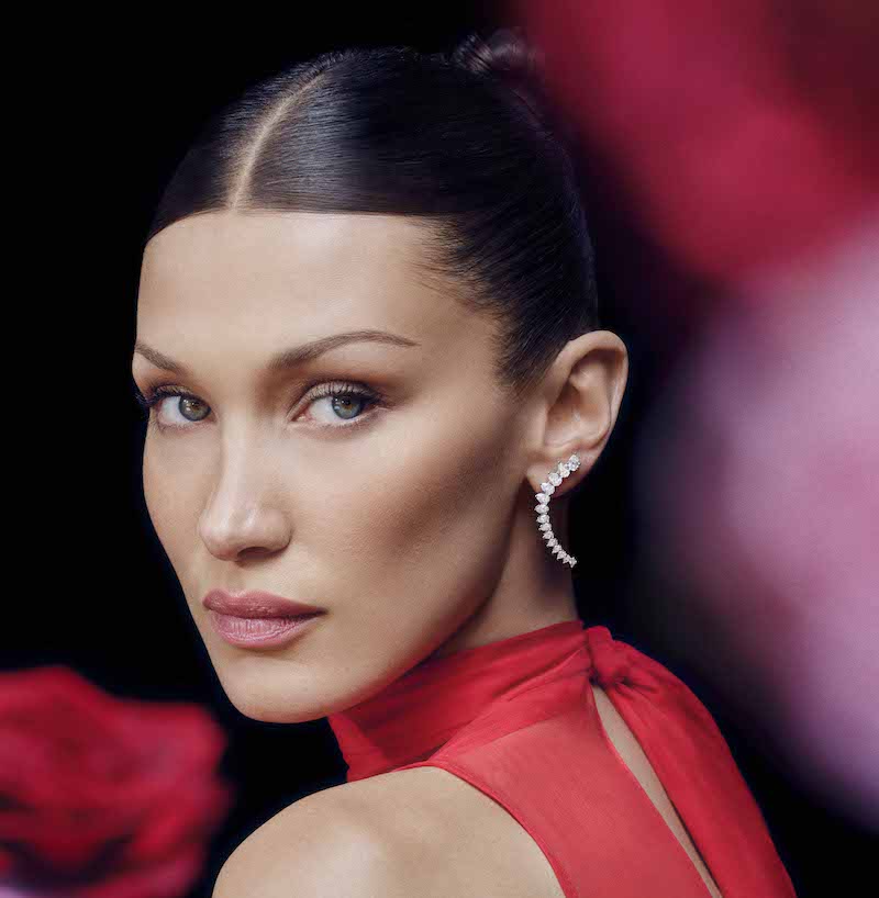  Белла Хадид в серьгах Chopard L'Heure du Diamant