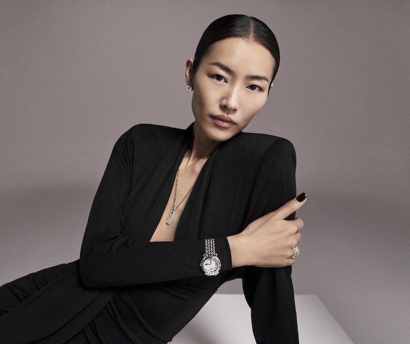 Лю Вэнь в украшениях Happy Diamonds и часах Happy Sport The First, все Chopard