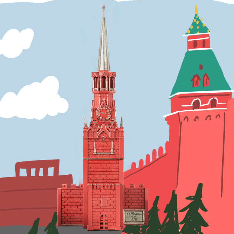 На фото: ручка-роллер S.T. Dupont Haute Creation Спасская башня Московского Кремля с отделкой бронзой и черным китайским лаком, рубиновой звездой