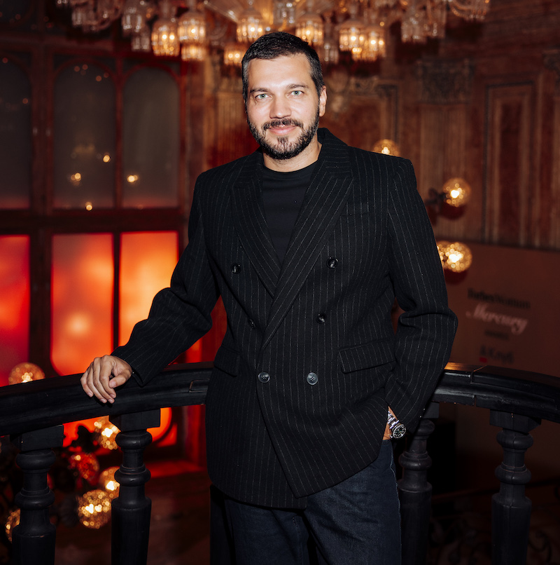 Павел Бобров