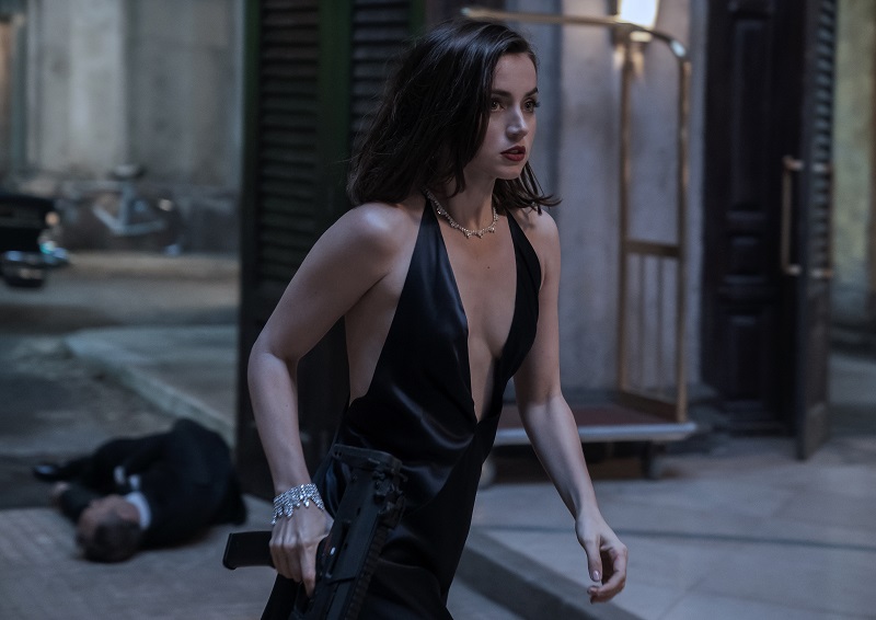 Ana de Armas as Paloma wearing Chopard_4.jpg