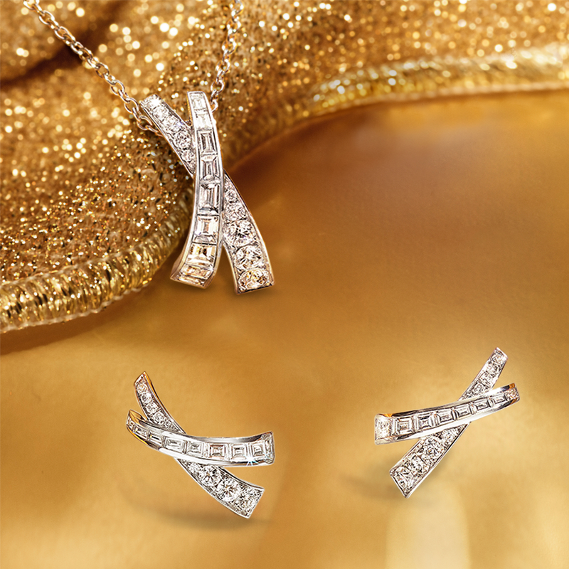 Кулон и серьги Graff Kiss из белого золота с бриллиантами