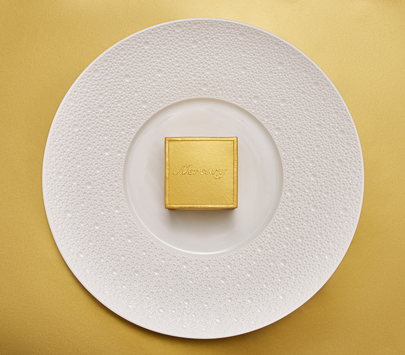 весенний десерт Mercury в ЦУМ Кафе