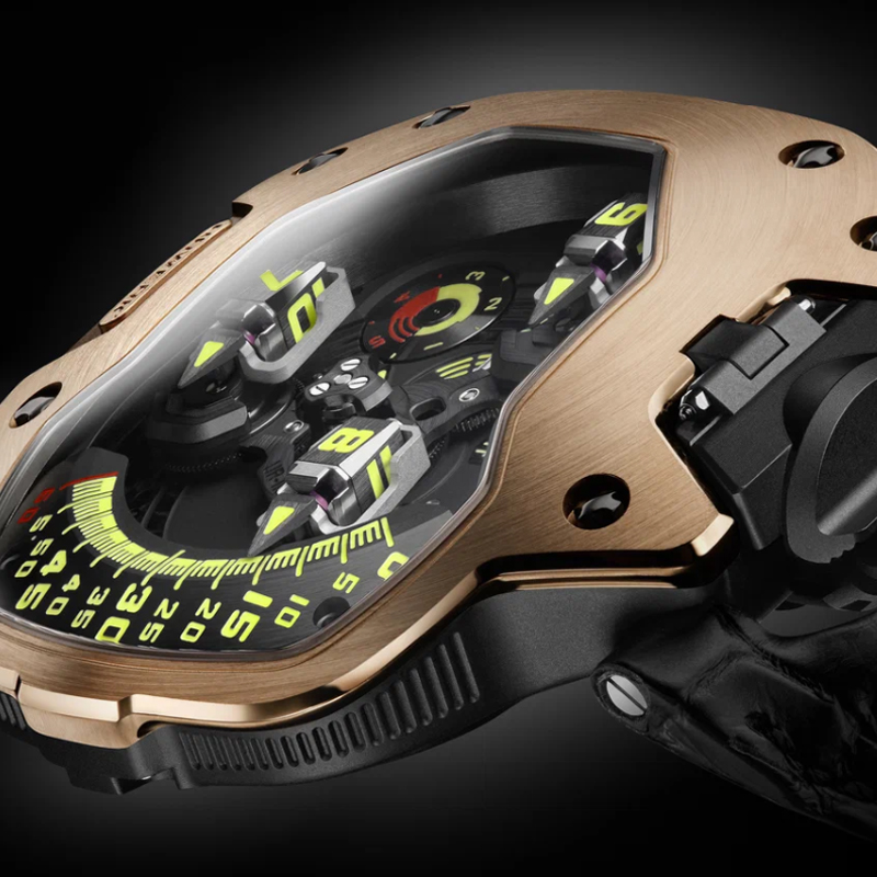 Часы Urwerk UR-110 в корпусе из титана и розового золота с сателлитной системе индикацией времени
