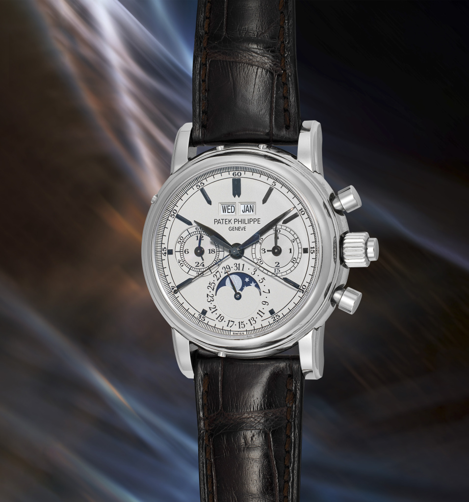 Хронограф Patek Philippe Ref. 5004A-001 в 36 мм стальном корпусе с вечным календарем