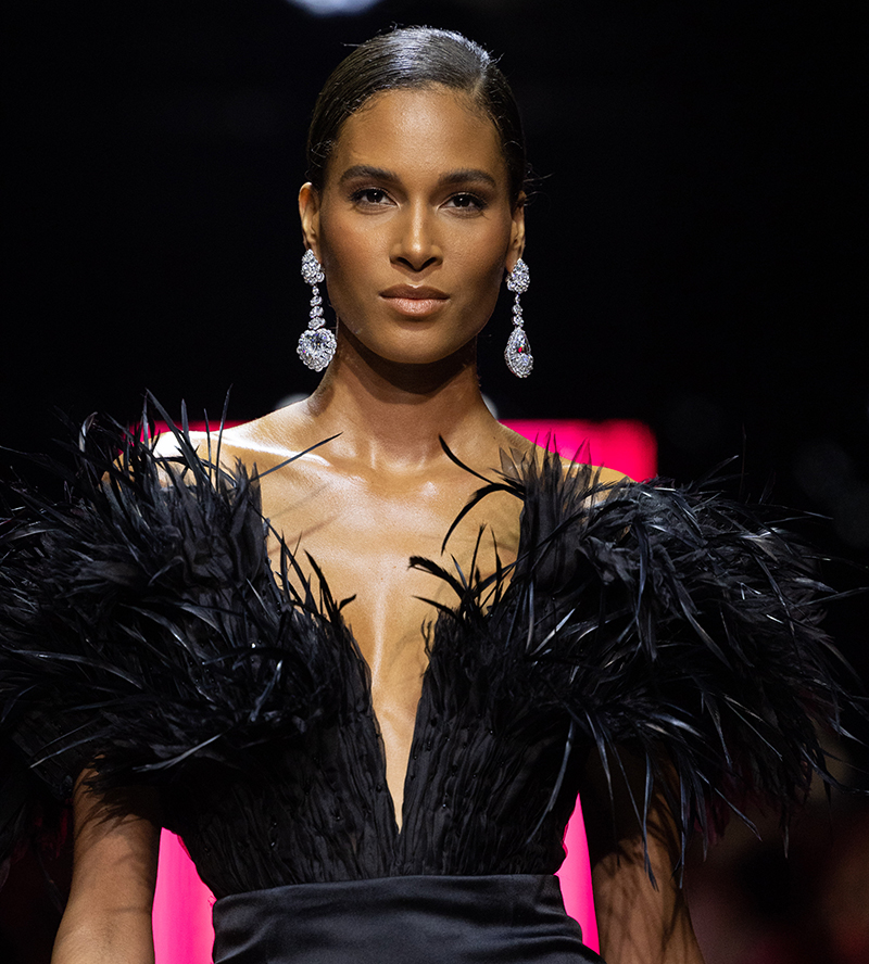 Синди Бруна в серьгах Chopard Red Carpet