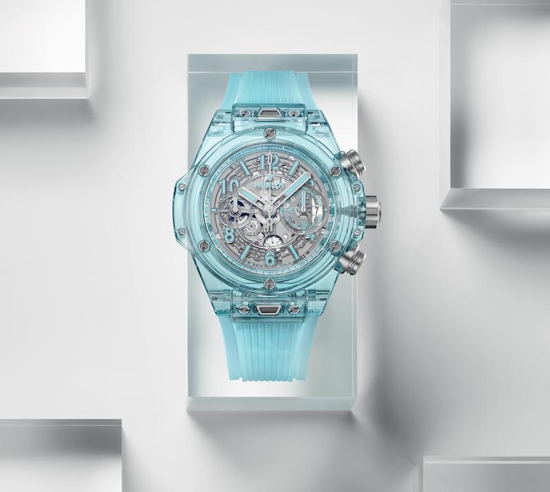 Хронограф Hublot Big Bang Unico Water Blue Sapphire в 44 мм корпусе из полированного сапфирового стекла с указателем даты
