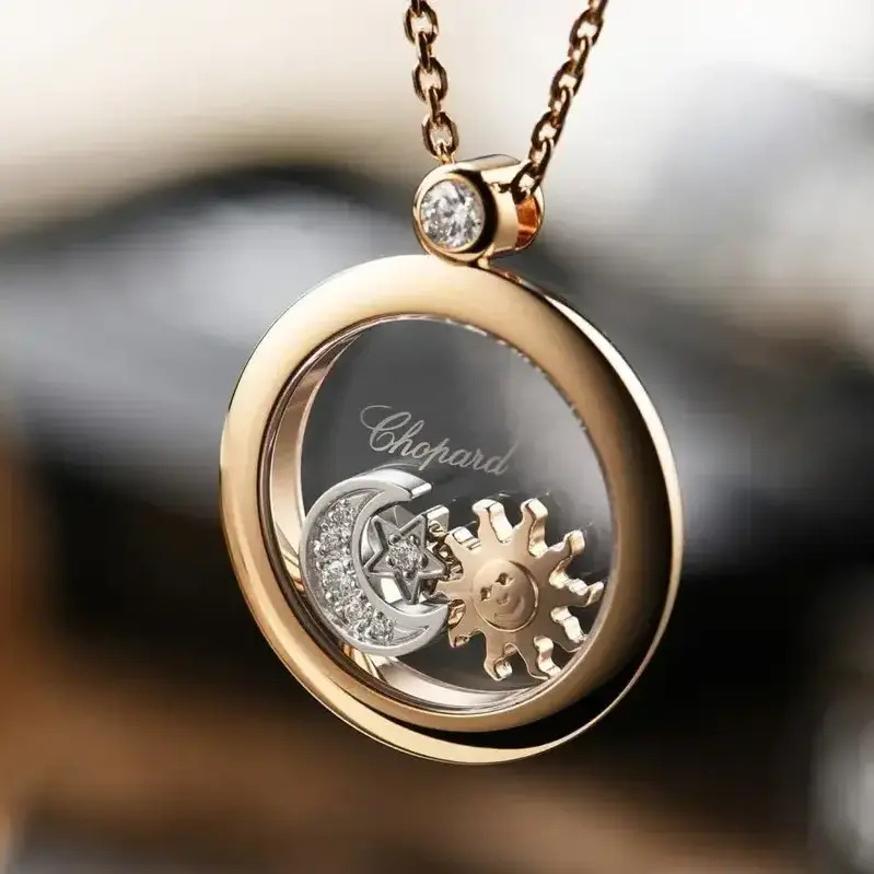 Кулон Chopard Happy Diamonds из розового и белого золота с бриллиантами Кулон Chopard Happy Diamonds из розового и белого золота с бриллиантами