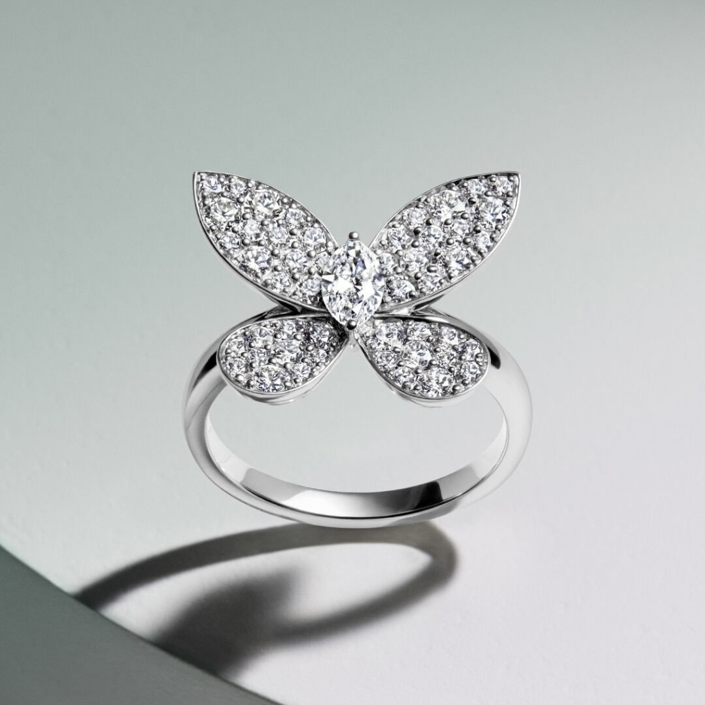Кольцо Graff Butterfly из белого золота с бриллиантами