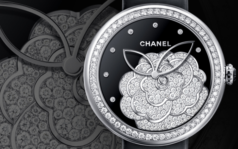 Часы Chanel Mademoiselle Prive в 37,5 мм корпусе из белого золота с бриллиантами по безелю и на циферблате