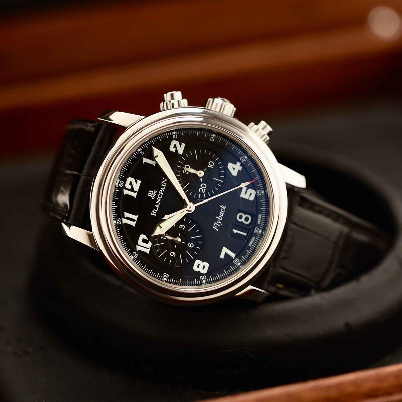 Часы Blancpain Leman Chronographe Flyback Grande Date в 40 мм корпусе из стали с хронографом Flyback