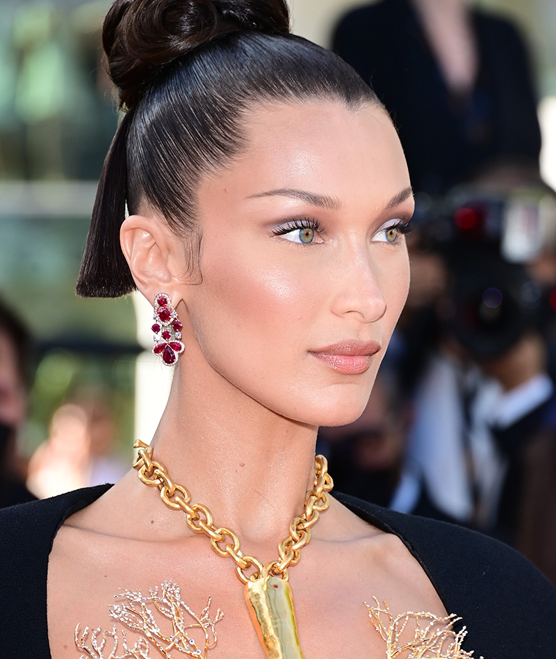 Bella Hadid in Chopard_11 July 2021 (1).JPG
