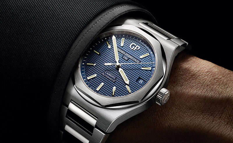 Часы Girard-Perregaux Laureato в 38 мм стальном корпусе