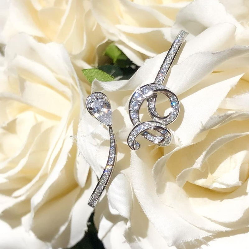 Браслет Graff Inspired by Twombly из белого золота с бриллиантами