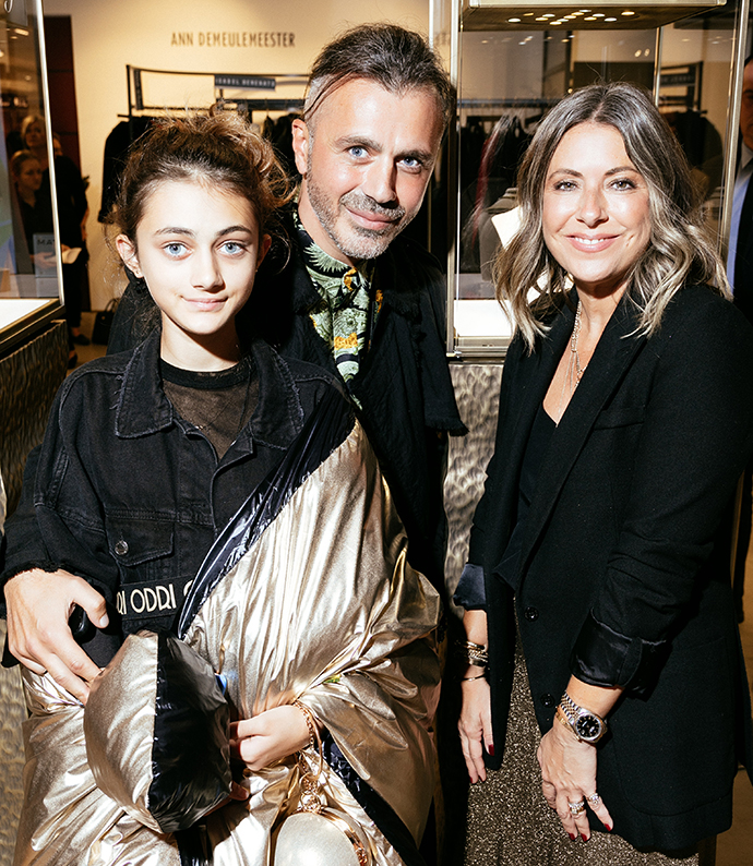 Александр Сирадекиан с дочерью Эмануэль и Зои Чикко