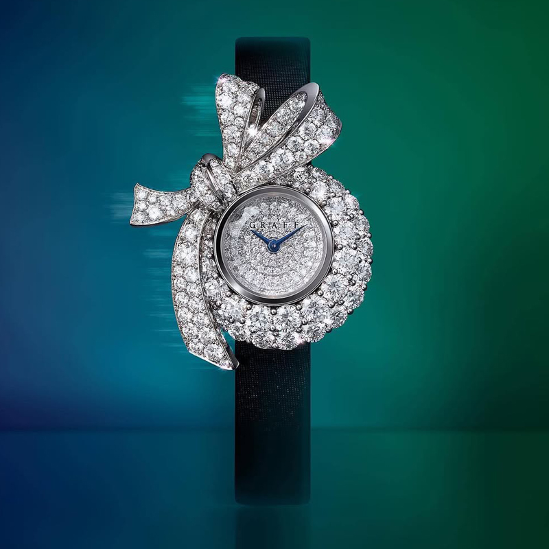 Часы Graff Bow Motif в 22,5 мм корпусе из белого золота с бриллиантами на циферблате и корпусе
