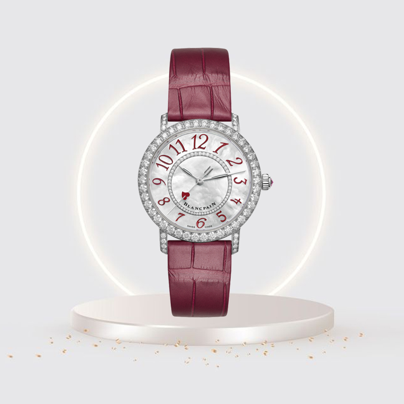 Часы Blancpain Ladybird Saint Valentine в 34,9 мм корпусе из розового золота с бриллиантами. Лимитированная серия: 99 шт.