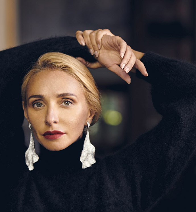 В серьгах Chopard High Jewellery из титана с бриллиантами