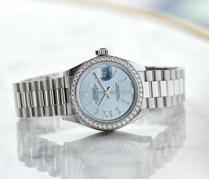 Часы Rolex Oyster Perpetual Lady-Datejust 28 в корпусе из платины с бриллиантами