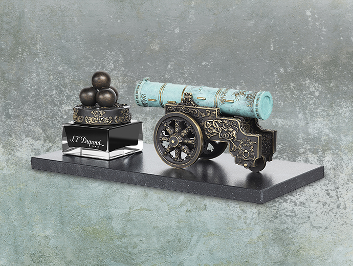 Перьевая ручка Tsar Cannon из бронзы с ручным патинированием и резным узором