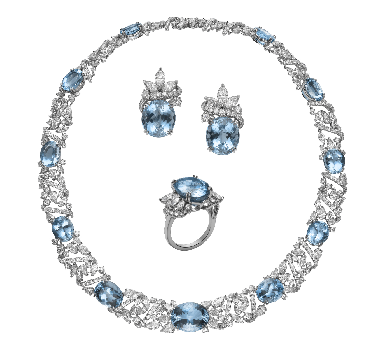 Комплект: колье, серьги и кольцо MIKIMOTO Parure SET MNA 10056 XZXP/MEA 10193 XZXC/MRA 10191 XZXP - фото 1 – Mercury