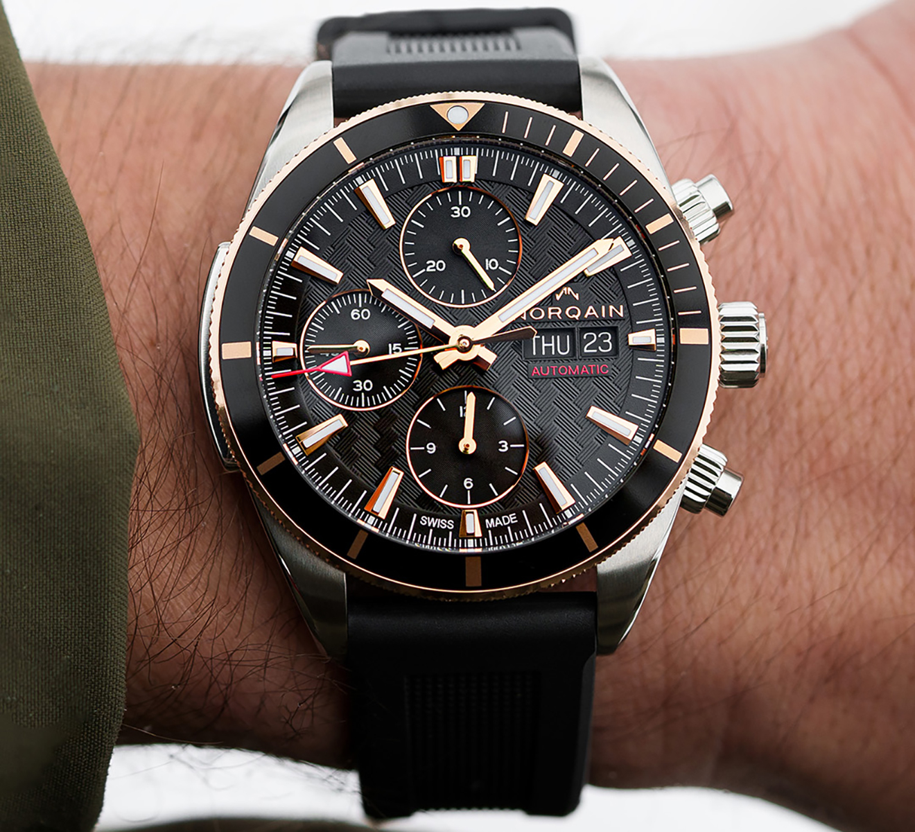 Часы Adventure Sport Chrono Day/Date NORQAIN Adventure N1500GA1IC/B153/15BR.18SD - фото 2 – Mercury
